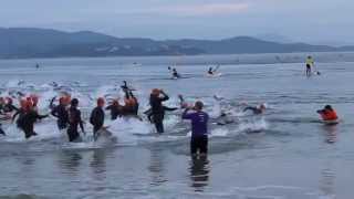 Largada do Ironman Brasil 2014 em Jurerê Internacional  Florianópolis [upl. by Aivun]