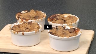 Recette de crumble au chabichou à la poire et aux spéculoos [upl. by Notnil]