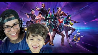 MI SOBRINO DE 3 AÑOS ME ENSEÑA A JUGAR FREE FIRE 😮😳 [upl. by Nwahshar]