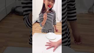 Halloween prank on mom 🤣🎃😱👶🏻❤️👧🏻✅🌈🚀 [upl. by Braasch]