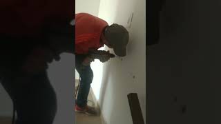 🧰 cómo instalar un PASAMANOS de madera Rápido y Fácil [upl. by Nylaj617]