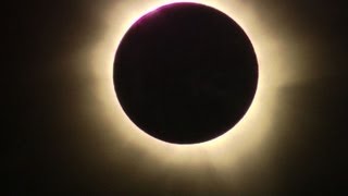 Spektakuläre totale Sonnenfinsternis in Australien [upl. by Cchaddie]