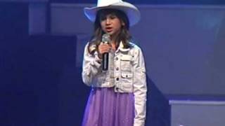 Lydia 6 years old yodeling [upl. by Eiloj]