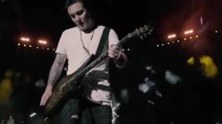 Synyster Gates Bat Country solo live in NRG Stadium Houston [upl. by Neraj]