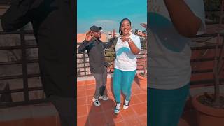 Tonton Sou danse Wololo avec La Sainte🤪🤪🤪 sundiata congolais theatre maboke entrenous [upl. by Nalyak815]