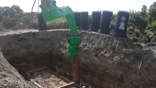 ESF8 Vibro Hammer Pile Driver [upl. by Retsevel]