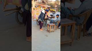 Funny Slapping thief 🤣 prank 😎 vedio funny viralvideo comedy fun funniestvideo youtubeshorts [upl. by Ylevol]