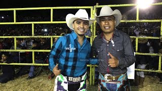 GALLITO DE MORELIA vs ANDARIEGO DE TLALIXTAC RANCHO LA MISION EN TLALIXTAC DE CABRERA OAXACA 2017 [upl. by Minica]