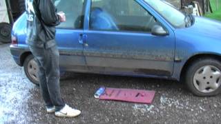 How to open a car door WITHOUT the Keys  Victorious Sponge [upl. by Modestia]