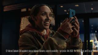 O2 Christmas Advert 2024 Snowing Sims [upl. by Ashli]