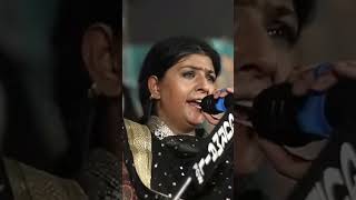 Chaap Tilak  Jyoti Nooran Live Hindi Song Chaap Tilak [upl. by Tiedeman]