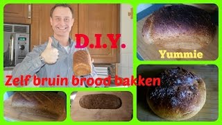 Zelf bruin brood bakken [upl. by Asa356]