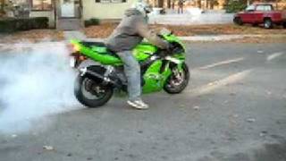 Kawasaki Ninja ZX7R Burnout [upl. by Kroo]