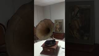 留聲機黑膠唱片Phonograph Vinyl records。classical music [upl. by Eynttirb]