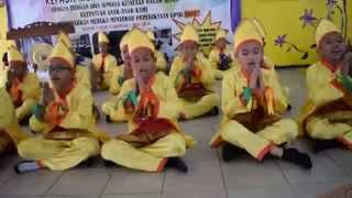 MLY  Dikir Barat Dance Traditional Dance [upl. by Mailli425]