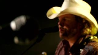 Toby Keith Talks Tornadoes and quotTrailerhoodquot  Exclusive Interview [upl. by Oirretna193]