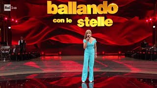 Ballando con le stelle Milly Carlucci punta a Barbara d’Urso e Matteo Bocelli [upl. by Stein]