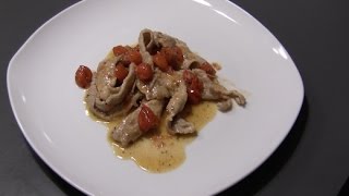 Straccetti di vitello con pomodorini  secondi di carne [upl. by Wandie]