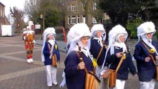 6 Carnaval de Gerpinnes 2017 Rammassage des Gilles 6 et arrivée des paysans [upl. by Nosyarg]