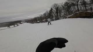 Ski Mont SaintBruno  Quebec  Begginer  Starting  Walking the tracks  Snowboard [upl. by Ettebab]