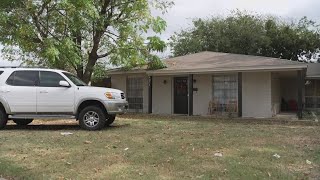 North Texas man shoots intruder trying to break into his home [upl. by Catina]