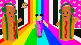 Giant Dancing Hot Dog Fashion Frenzy Dress Up Runway Show Video  Cookie Swirl C Roblox [upl. by Buehler529]