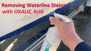 Using oxalic acid for removing waterline stains from the boat hull [upl. by Aileen]