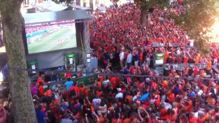 Penalty Huntelaar wk 2014 koningsplein [upl. by Fionnula888]