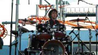 Pictures from the Naked Brothers Band Concert Alex Wolff [upl. by Jaquelyn]