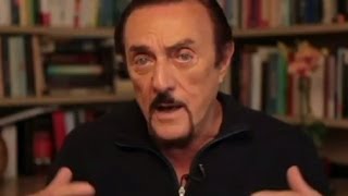 Phillip Zimbardo  O Efeito Espectador [upl. by Yates140]