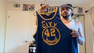 Authentic Mitchell and Ness Nate Thurmond 19661967 San Francisco Warriors Road Jersey [upl. by Humberto691]