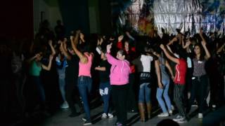 FlashMob Vamonos pa´fuera [upl. by Ayin350]