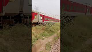 18477 PuriYognagri Rishikesh Kalinga Utkal express indianrailwayshighspeedtrain [upl. by Hadden]