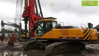 Hydraulic Piling Rotary Drill Rig Sany SR150C Lifting Rebar [upl. by Reba]