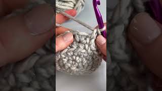 🥢 StrickstichTutorial  Häkelanleitung  Körbchen häkeln  Häkeln im StrickLook [upl. by Letrice]