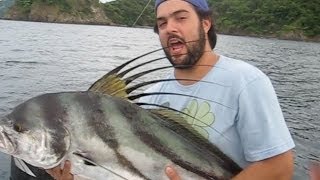 Pêche au Rooster Fish  Playa Del Coco Costa Rica  Juillet 2011 [upl. by Bac]