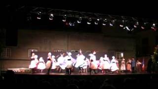 Provençal traditional folk dance 4 Li chivau frus [upl. by Battiste41]