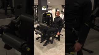 Selection 700 dual leg extension  leg curl [upl. by Dierdre]