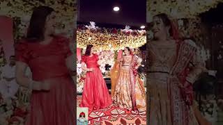 Kanwal Aftab and Sehar Hayat Dance At Pakistani weddingpakistani wedding [upl. by Larson502]