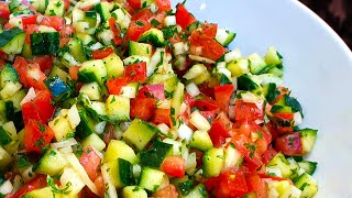 Salade de Tomates et Concombres  Recette Israélienne [upl. by Refeinnej]