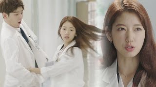 Yoon Kyun Sang cute reaction at Park Shin Hyes action 《The Doctors》 닥터스 EP07 [upl. by Selrhc]