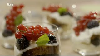 Trifle met witte chocolademousse en vers fruit [upl. by Nreval]