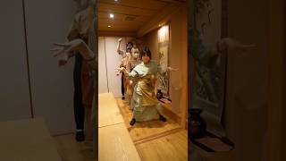 居酒屋の個室で店員が順番に踊ってみた結果 chinesedance 中国ダンス カンカンダンス [upl. by Rigby834]