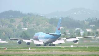 Boeing 747 LANDING TAXING and TAKE OFF  FortdeFrance [upl. by Kuo861]