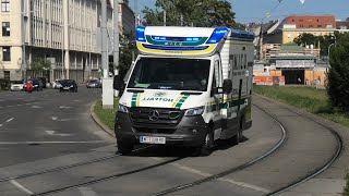 MICU amp Ambulance Grünes Kreuz with Sirens in Vienna [upl. by Glanville407]