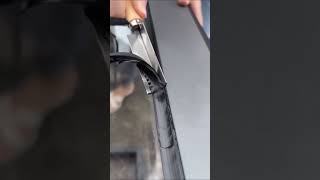 Aluminum window edge sealing glue smoothing process [upl. by Halullat]