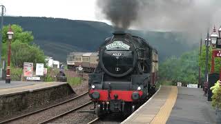 45231 Sherwood Forester at Garsdale Northbound with Steam Dreams CreweCarlisle on 15 July 2023 [upl. by Oag]