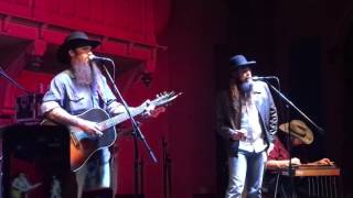 Cody Jinks amp Ward Davis  Im Not the Devil [upl. by Ahsenit]