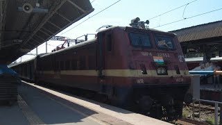 Checking Out TRAIN LOCOMOTIVE before departure  EOG sound  Bandra Terminus  Western Railways [upl. by Cindra84]