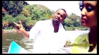 jimi baba jemal hussan 2014 New Ethiopian amharic Music Video [upl. by Ressan]